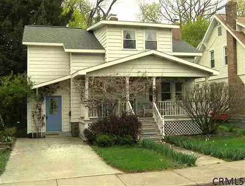 1211 Oxford Pl, Schenectady, NY 12308 photo 1
