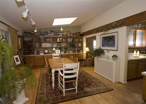 1211 Oxford Pl, Schenectady, NY 12308 photo 4