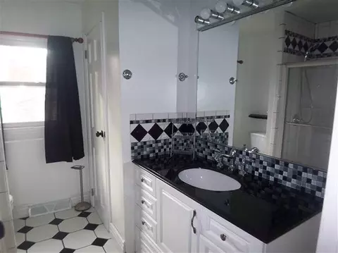 24 Fairway Ave, Delmar, NY 12054 photo 9
