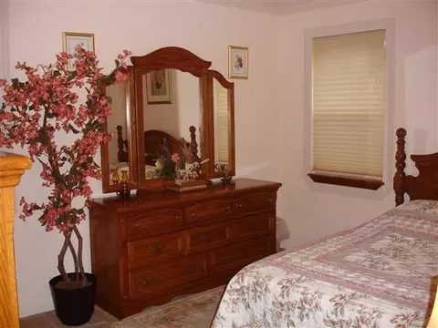 195 Marriott Ave, Schenectady, NY 12304 photo 12