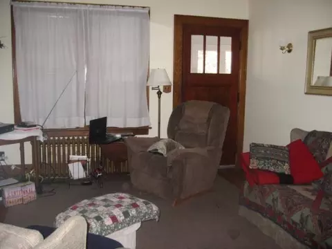 17 Magee Dr, Glenmont, NY 12077 photo 3