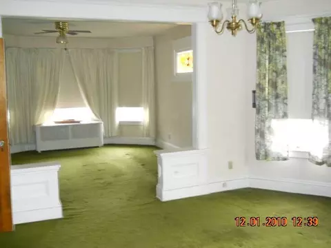 844 Hampton Ave, Schenectady, NY 12309 photo 9