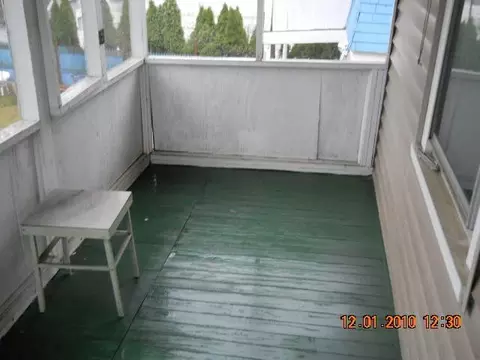 844 Hampton Ave, Schenectady, NY 12309 photo 10