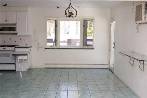 486 Huron Rd, Delmar, NY 12054 photo 7
