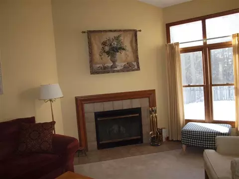 110 Garnett Ln, Guilderland, NY 12084 photo 3