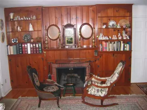 1254 Sumner Ave, Schenectady, NY 12309 photo 3
