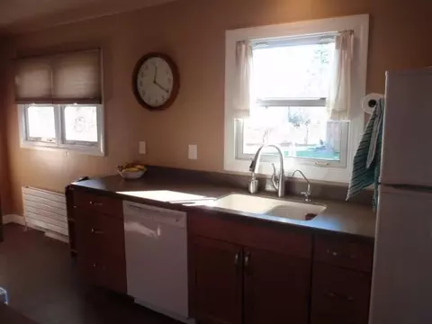70 Laurel Ave, Schenectady, NY 12304 photo 6