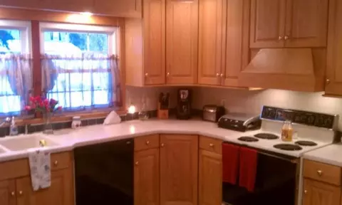 12 Paxwood Rd, Delmar, NY 12054 photo 4