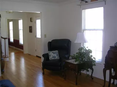 124 Darroch Rd, Delmar, NY 12054 photo 2