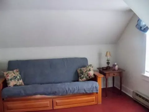 33 Brookman Ave, Delmar, NY 12054 photo 8