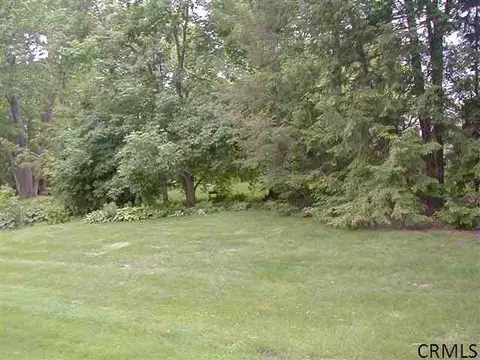 103 Dumbarton Dr, Delmar, NY 12054 photo 13
