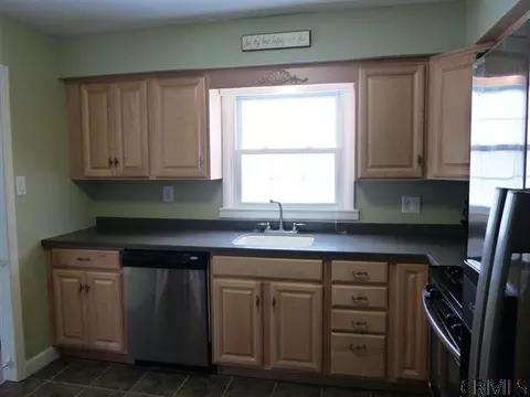 3805 Becker St, Schenectady, NY 12304 photo 5