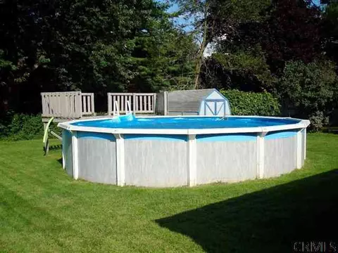 3805 Becker St, Schenectady, NY 12304 photo 11