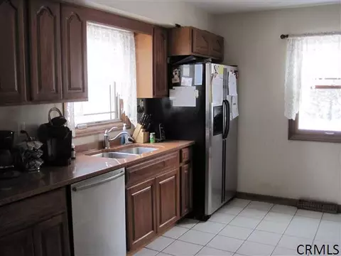 44 W Mountain Rd, Corinth, NY 12822 photo 2