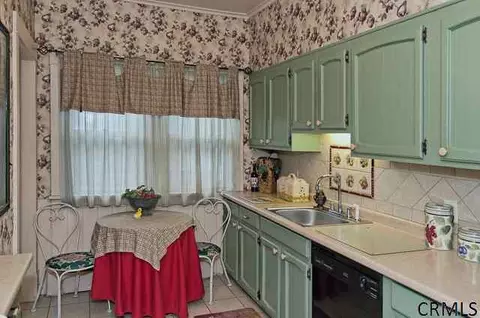 1252 Keyes Ave, Schenectady, NY 12309 photo 9