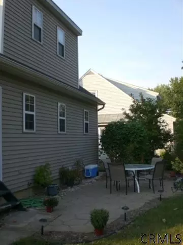 1260 Mcclellan St, Schenectady, NY 12308 photo 2