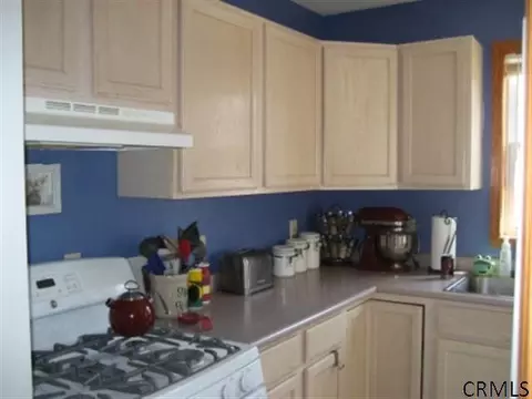 1260 Mcclellan St, Schenectady, NY 12308 photo 8