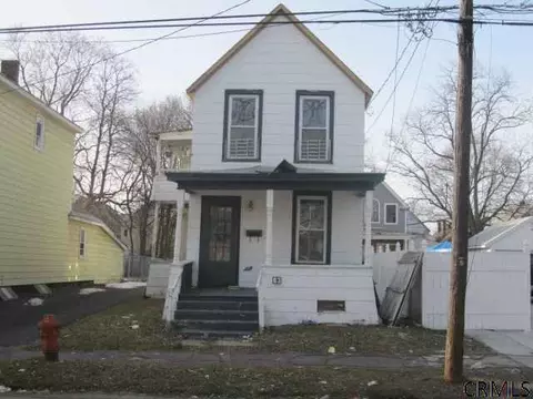 63 Division St, Schenectady, NY 12304 photo 1