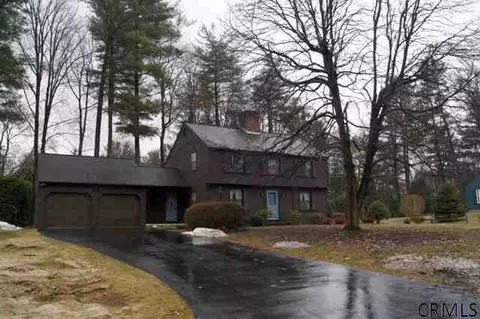 6 Concord Rd, Glenmont, NY 12077 photo 1