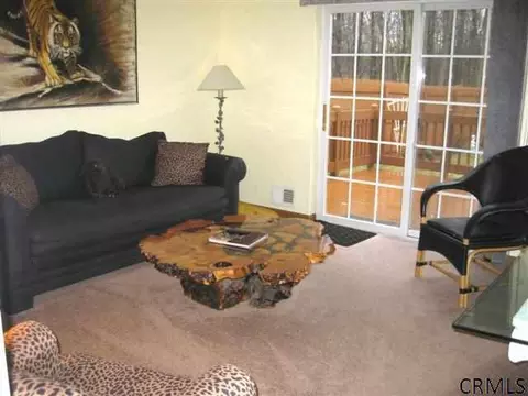 476 Chadwick Rd, Schenectady, NY 12304 photo 12