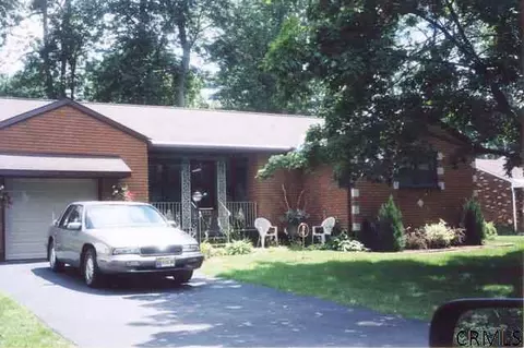 162 Marriott Ave, Schenectady, NY 12304 photo 1