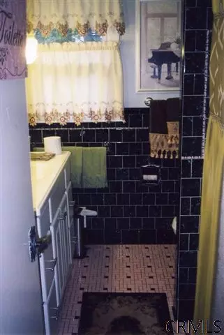 162 Marriott Ave, Schenectady, NY 12304 photo 6