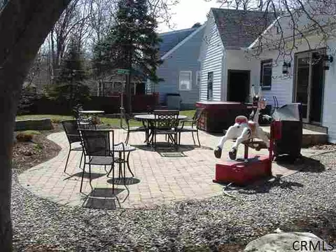 8 Rose Ct, Delmar, NY 12054 photo 10