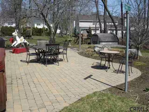 8 Rose Ct, Delmar, NY 12054 photo 11
