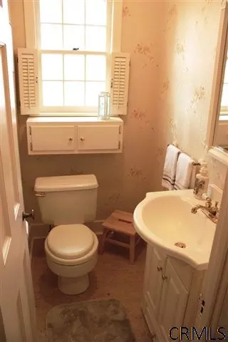 72 Salisbury Rd, Delmar, NY 12054 photo 7