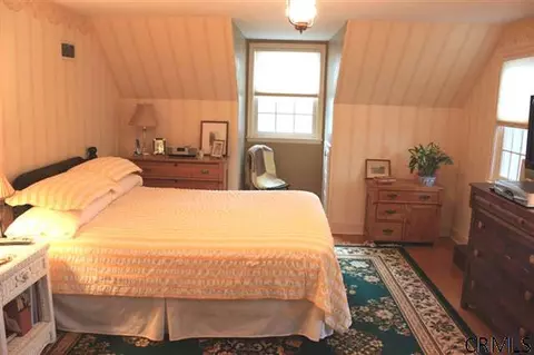 72 Salisbury Rd, Delmar, NY 12054 photo 8