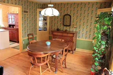 72 Salisbury Rd, Delmar, NY 12054 photo 4