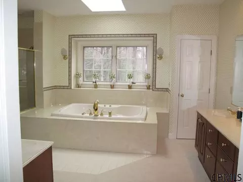 127 Darroch Rd, Delmar, NY 12054 photo 11