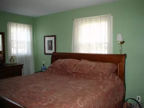 491 Stratton Pl, Delmar, NY 12054 photo 13