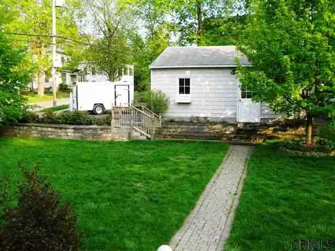 132 Lark St, Cobleskill, NY 12043 photo 4