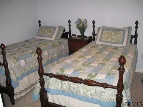 86 Jordan Blvd, Delmar, NY 12054 photo 12