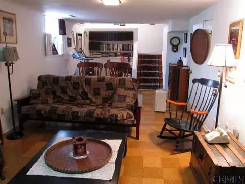 11 Sutherland Ct, Delmar, NY 12054 photo 6