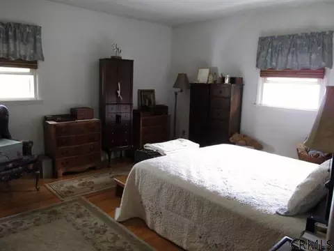 11 Sutherland Ct, Delmar, NY 12054 photo 7