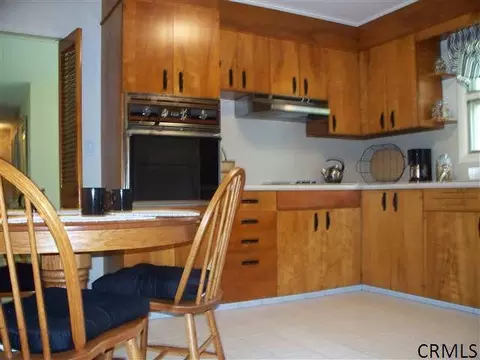 235 Marshall Ave, Schenectady, NY 12304 photo 6