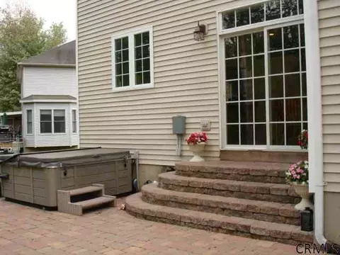 49 Willowbrook Ter, Halfmoon, NY 12065 photo 3
