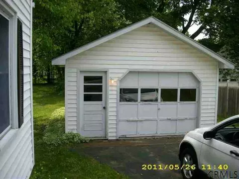 23 Jackson Ave, Glens Falls, NY 12801 photo 5