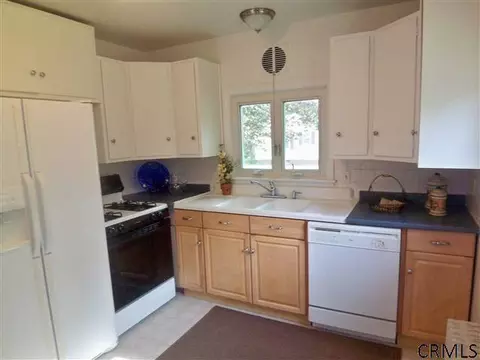 7 Mason Rd, Delmar, NY 12054 photo 5