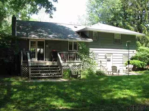 127 Mosher Rd, Delmar, NY 12054 photo 3
