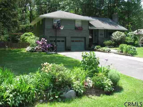 127 Mosher Rd, Delmar, NY 12054 photo 1