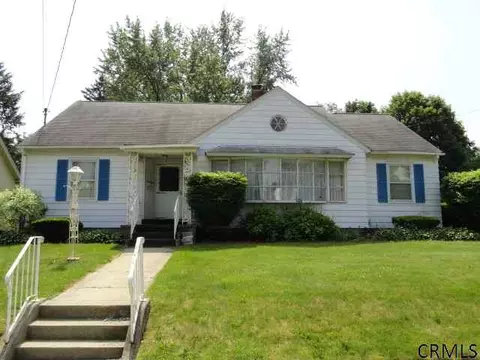 1142 Mcclellan St, Schenectady, NY 12308 photo 1