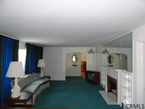 1142 Mcclellan St, Schenectady, NY 12308 photo 4