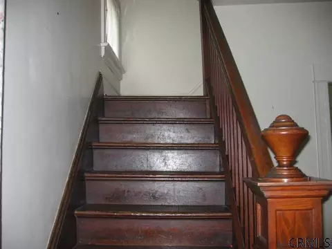 10 Dewitt Ave, Schenectady, NY 12304 photo 4