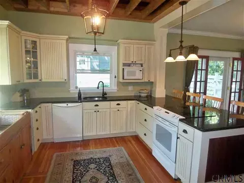 2 Adams Pl, Delmar, NY 12054 photo 2