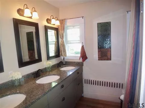 2 Adams Pl, Delmar, NY 12054 photo 10