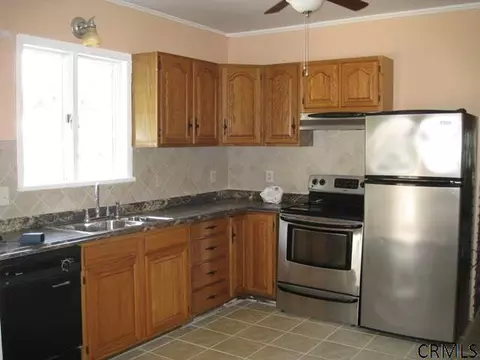 1901 Jerome Ave, Schenectady, NY 12306 photo 6