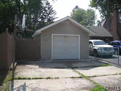 1901 Jerome Ave, Schenectady, NY 12306 photo 2